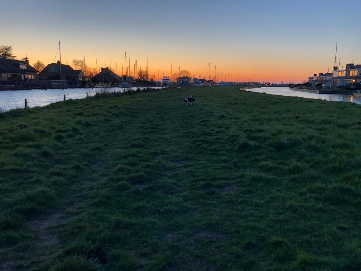 Riverside-Lemmer Bagian luar foto