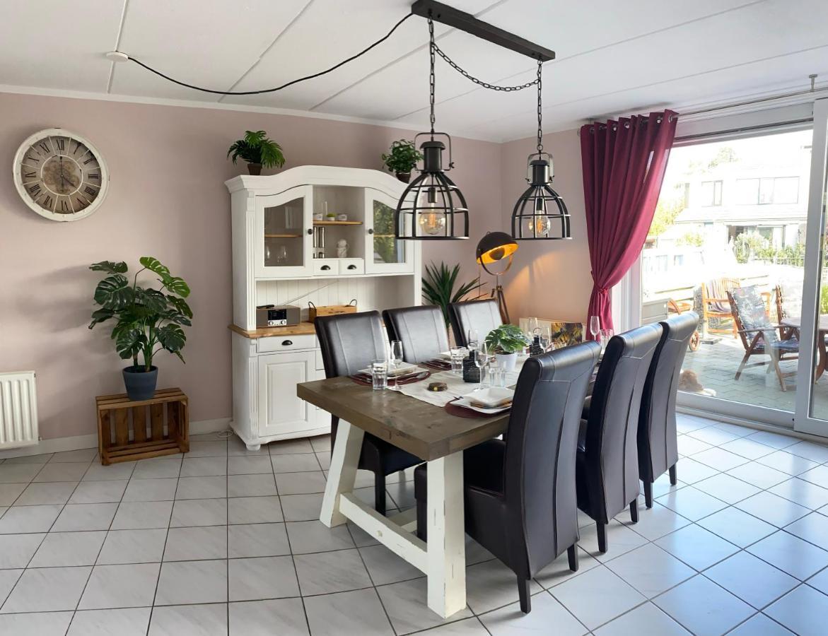 Riverside-Lemmer Bagian luar foto